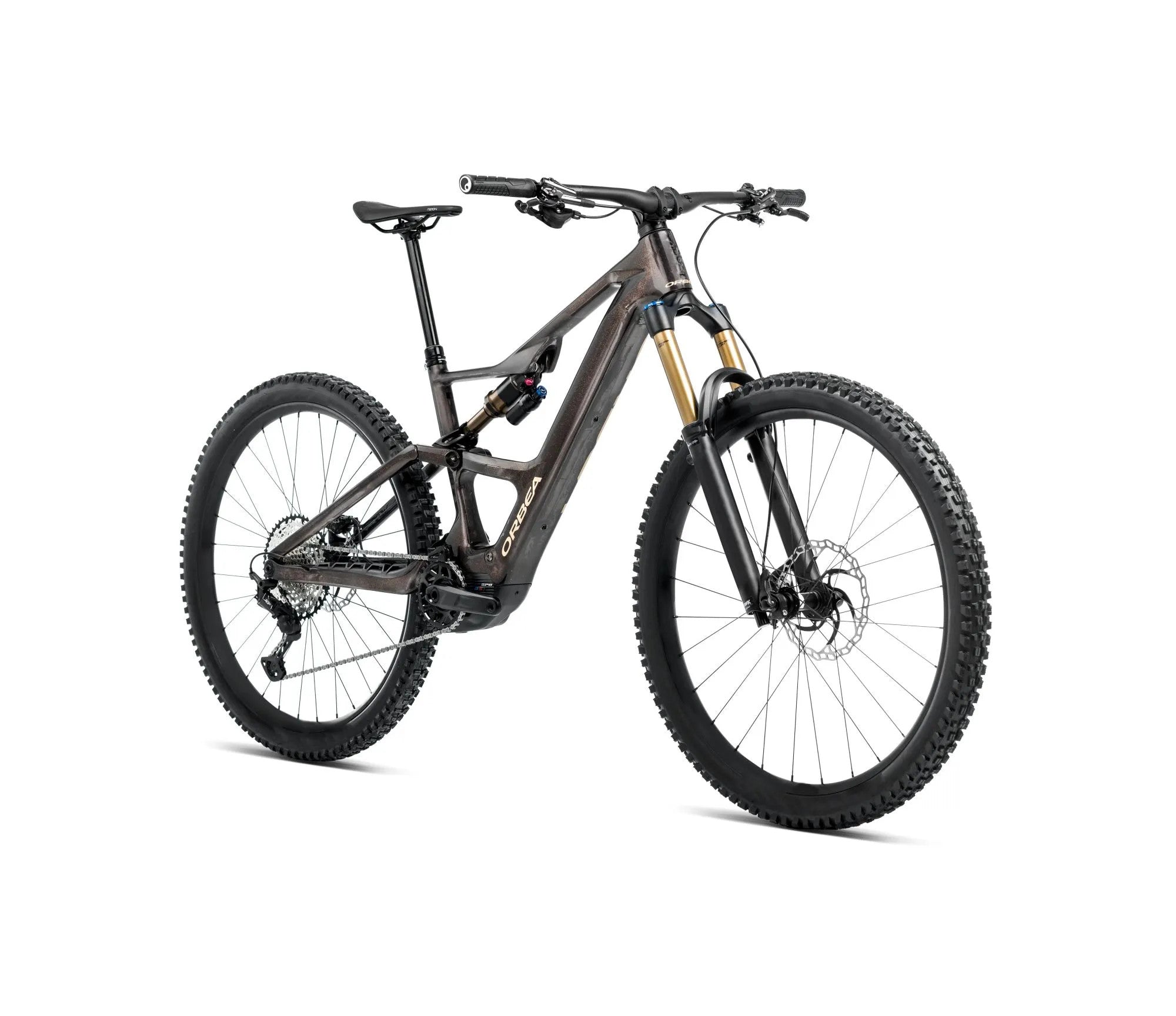 S338TTCC-SX-FRONT-RISE_LT_M10