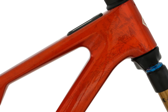Megamo Reason AIR CRB 03 AXS Avinox M2S 2027 Amber Orange