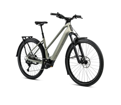 S375TTCC-W8-FRONT-KEMEN_TOUR10_MID