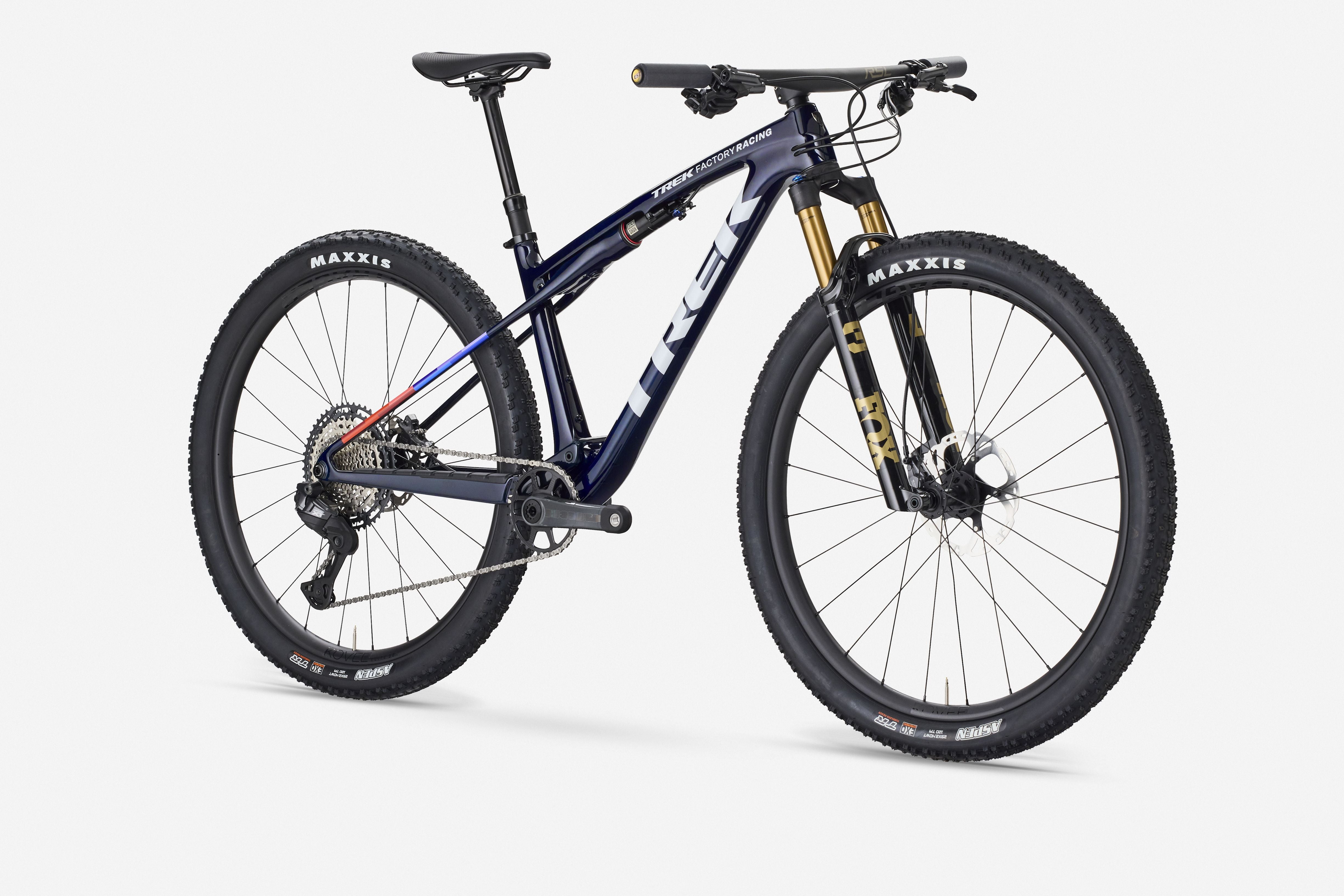 Trek Supercaliber SLR 9.8 XT Di2 Gen 2 2026 Navy Smoke